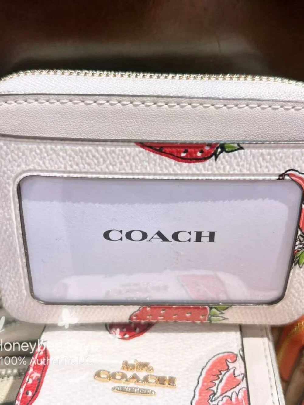 NWT Coach Zip Card Case With Strawberry Print CAR32